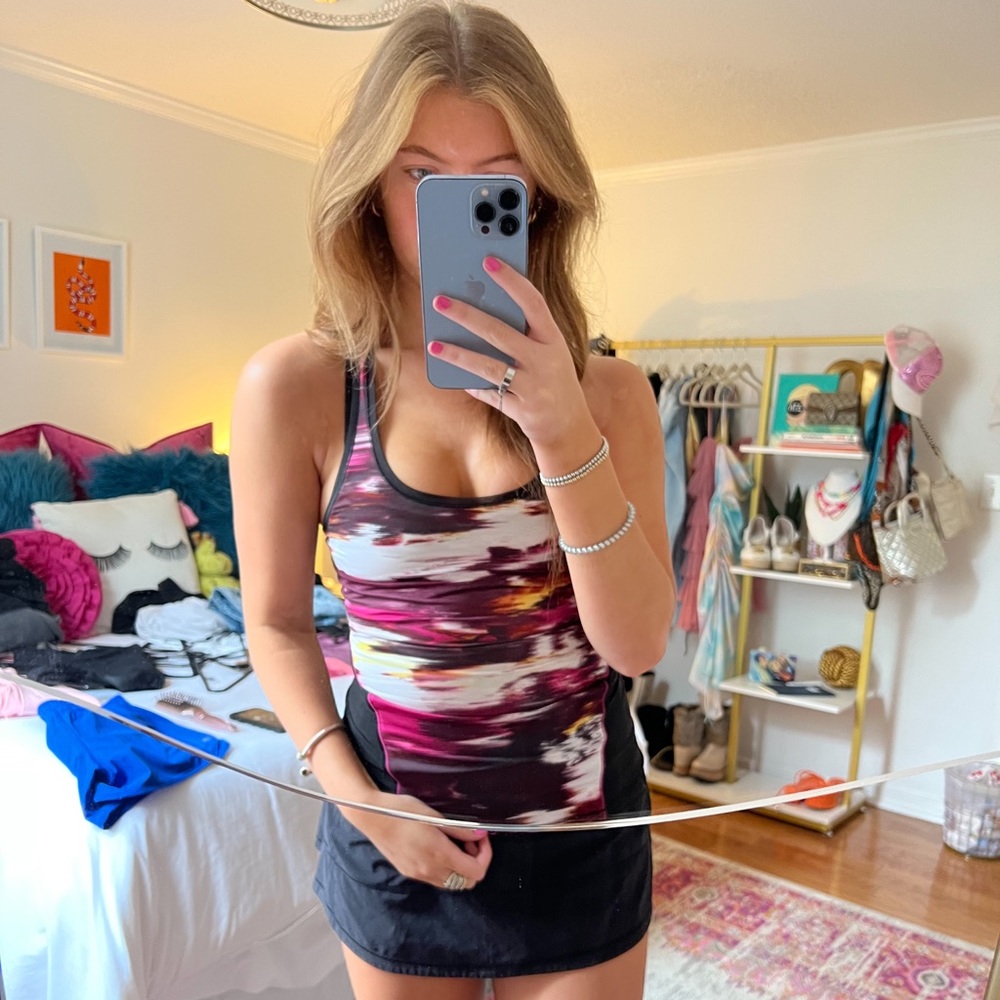 Multicolor Lululemon Razor Back with Mesh - Picture 4 of 4
